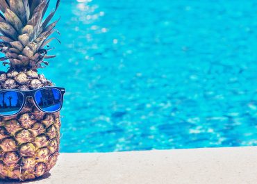 4 easy steps to maintain your pool